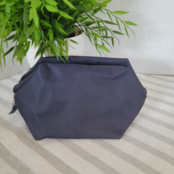 Molton Brown Cosmetic Pouch - Picture 2 of 8